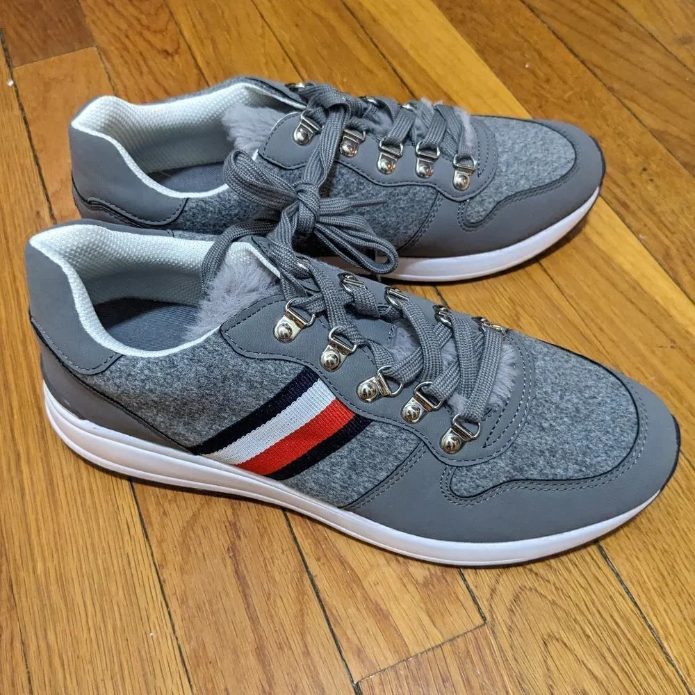 Tommy Hilfiger Riplee Sneaker Womens 8.5